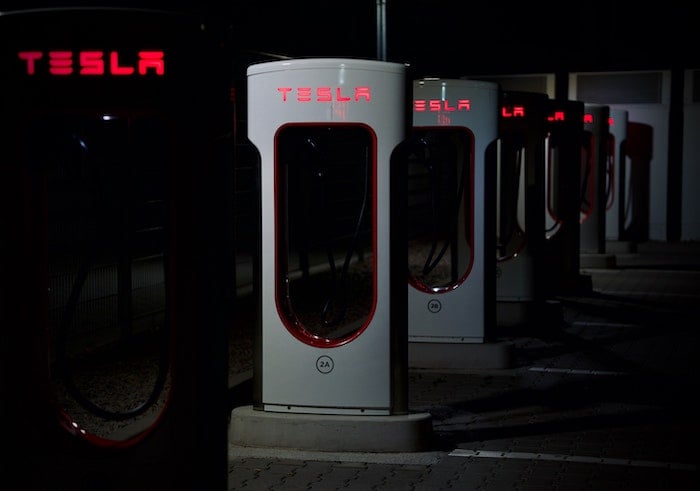 tesla-supercharger